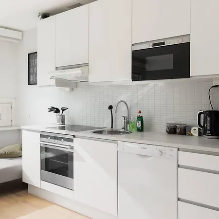Apartment Metro Nearby,quality Apartment, Netflix, Kallio Helsinki